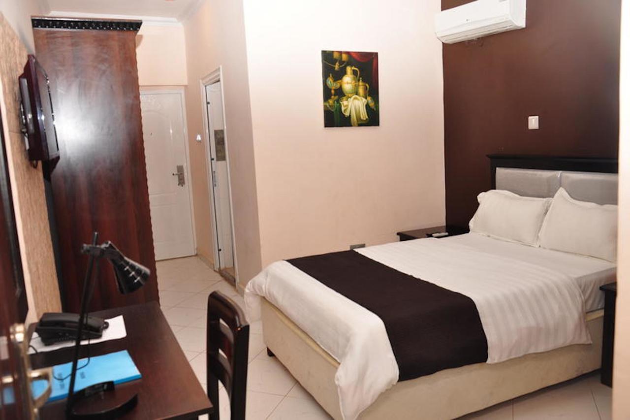 Grand Bank Link Hotel Otta Εξωτερικό φωτογραφία