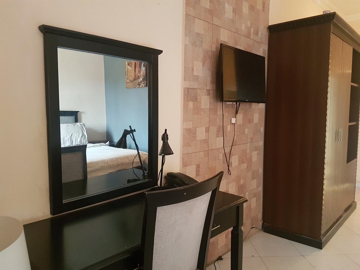 Grand Bank Link Hotel Otta Εξωτερικό φωτογραφία